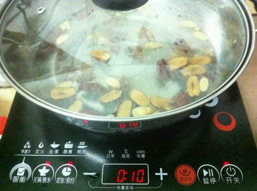 红枣桂圆黄芪茶