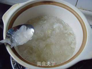 紫薯银耳莲子羹