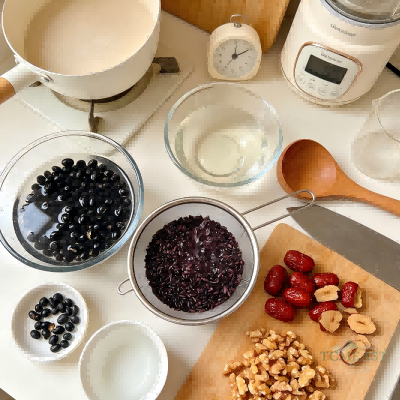 Black Bean & Purple Rice Congee