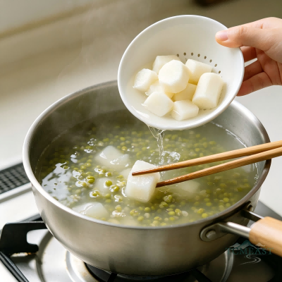 Mung Bean & Chinese Yam Soup (Lüdou Shanyao Tang)